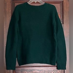 Forever 21 Crewneck Sweater (Small)